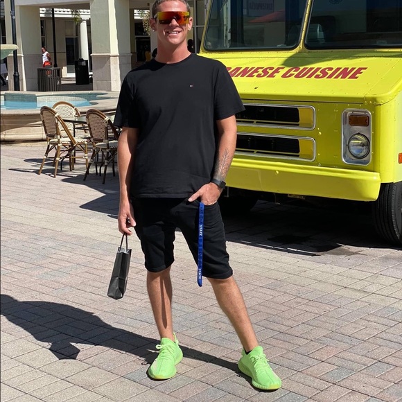 Meet your Posher, Matthew - Picture 6 of 8